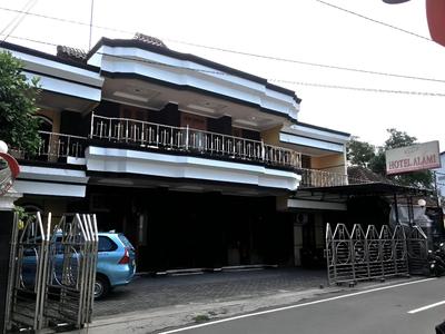 Hotel Alami near Alun-Alun Klaten