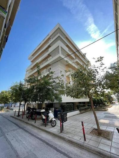 Aristi Apartment by the Music Hall