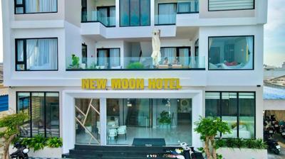 New Moon Hotel
