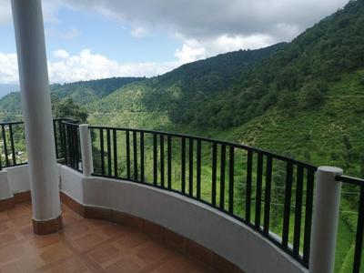 Hotel Taj Himalaya Khirsu