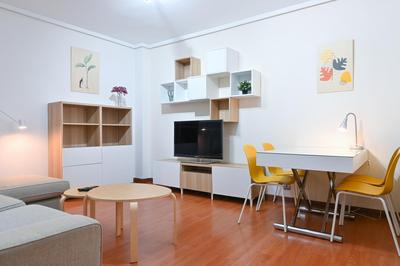 For You Rentals Acogedora vivienda TEMPORAL de 2 dormitorios en Chamberi ECA103