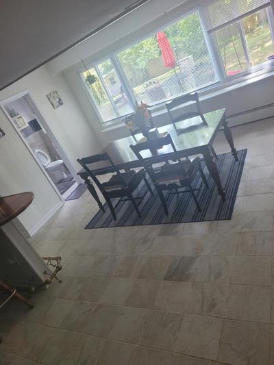 3 Bedroom Apartment house 1st level Silver Spring Maryland
