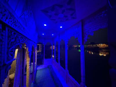 CASTLE GROUP OF HOUSEBOATs