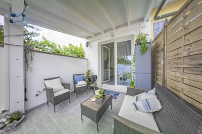 Sun Garden Flat