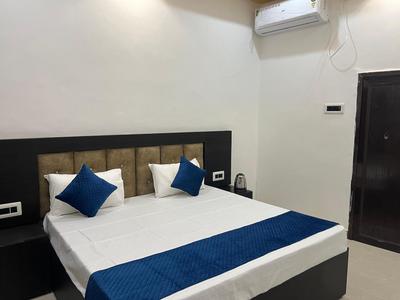 The Mehrotra Resort ,Near Ram Temple