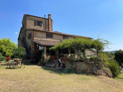 La Pergola tra Siena e Chianti