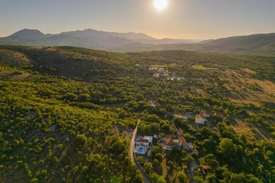 Unique Villa Pietra with heated private pool