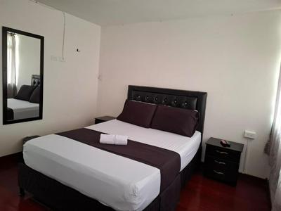 Hospedaje Luna Llena