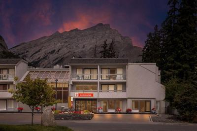 Best Western Plus Banff International Lodge