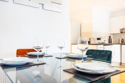 Garland Central City Apartment 3