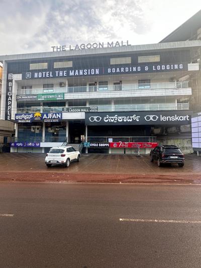 HOTEL THE MANSION -Deralakatte Mangalore