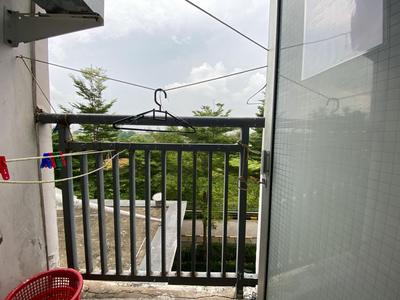 Cozy and Comfy Studio at Bassura City Apartment By Travelio