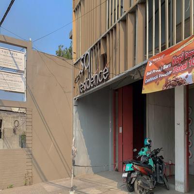 RedDoorz near RS Lira Medika Karawang