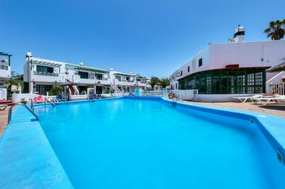 Apartment La Vela Azul - Pool & Tennis - Free AC & Good WIFI - By Lanzarote Vacation Homes