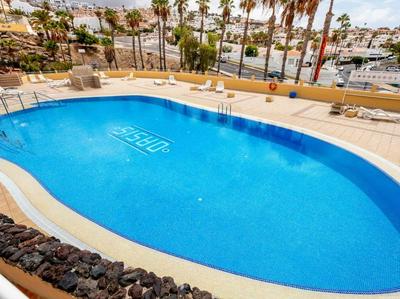 5C Oasis beautiful terrace and pool