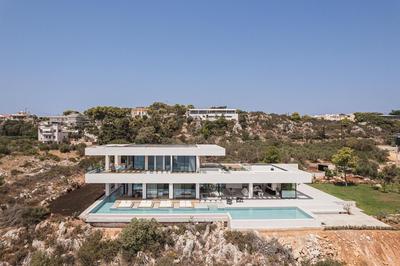 Avery Villa