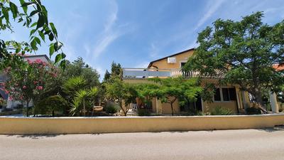 Tuan Vir Apartment