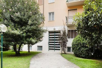 Easylife - Milano - Achille Zezon 8 - Centrale