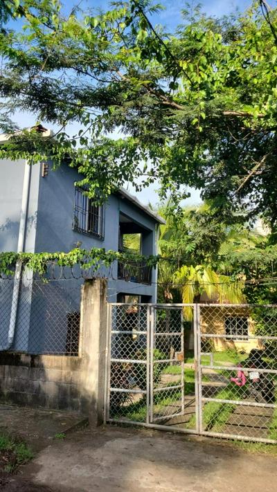 Nawa Kalli Surf House