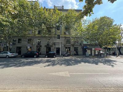 Modern meets Comfort 2 Br Apartment in central Bllok