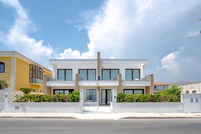 Wonderful apartment with seaview in front of beach at 200 meters from the beach located in Avola