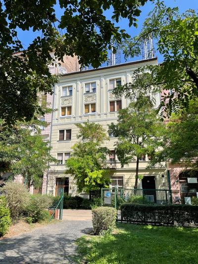 Stylish apartment, Top floor with private terrace