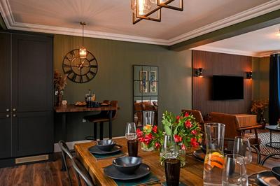 Urban Oasis, Stylish Townhouse in Central Cardiff