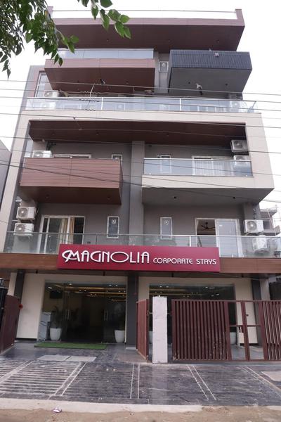Super Townhouse Magnolia Suites
