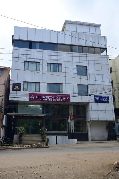 The Horizon Comforts