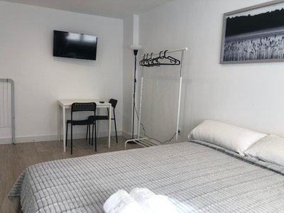 HABITACION ROOM Larga Temporada MAS DE 60 DIAS MALAGA CENTRO