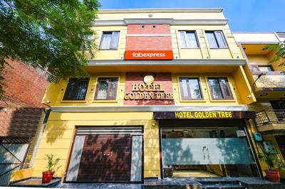 FabHotel Golden Tree