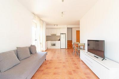 Global Properties, Atico duplex con terraza y piscina en Canet de Berenguer