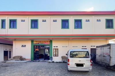 RedDoorz Syariah at Penginapan Kita Sungai Penuh