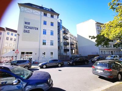 INVAL by ROCKCHAIR Apartments l SUPERHOST Status l 2 Bedrooms Boxspringbeds 2 Bathrooms in City Center "Mitte" - Cozy Maisonette Family & Business Flair we