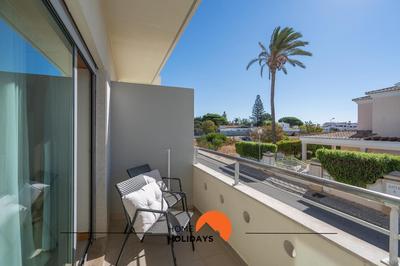 #247 Charming and Spacious in the City Center