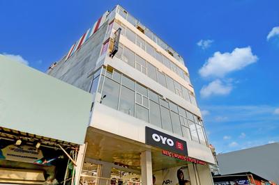 Hotel O Moon Walk