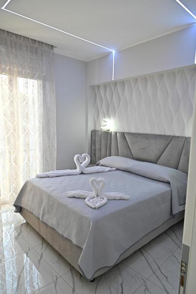 bebsantaniellohouse1