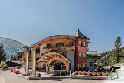 HOTIDAY Room Collection - Campiglio Pradalago