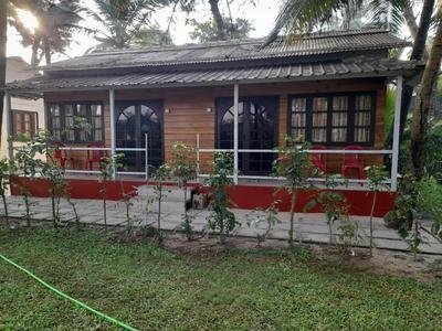 Furtado's Beach Resort