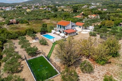 Villa Summertime