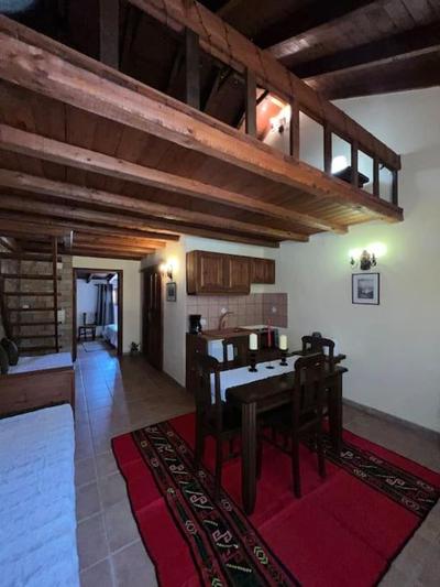 Cozy Nest Parnassos