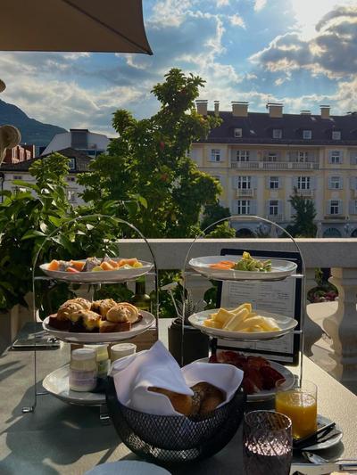 META SUITES historic city living