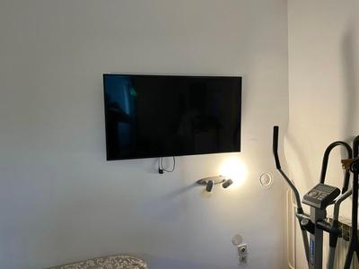 Spacious Old-School Condo in Maksimir