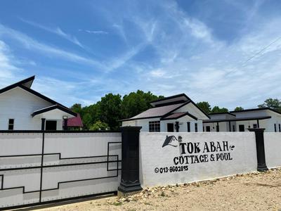 Tok Abah Cottage n Pool