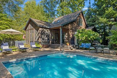Bella and Dulce's Lakehouse by Juniper Holiday + Home