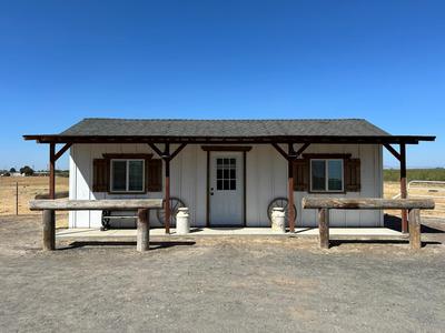 Adorable One Bedroom Cottage