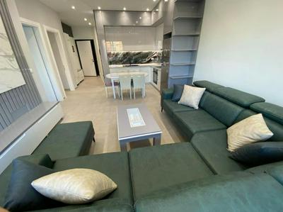 The apartment with the best PRICE