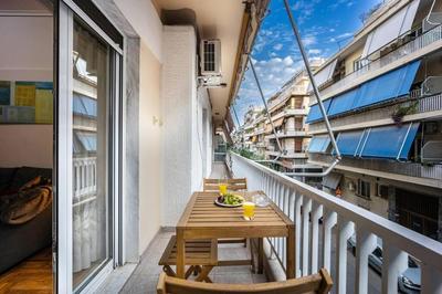Near Acropolis Balcony Apt