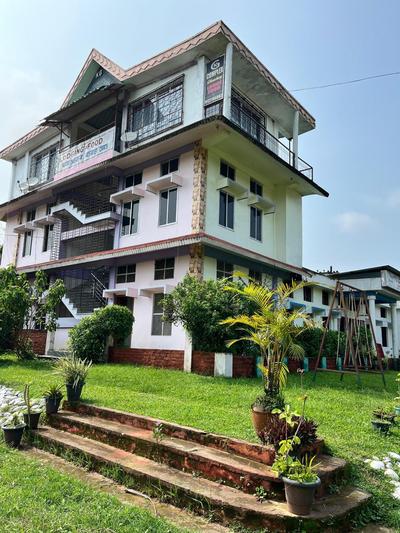 KG Complex Dhuwa Chang Stay