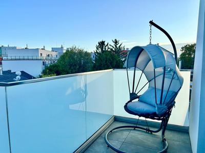 ASP Modern Apartments with Balcony & Free Parking